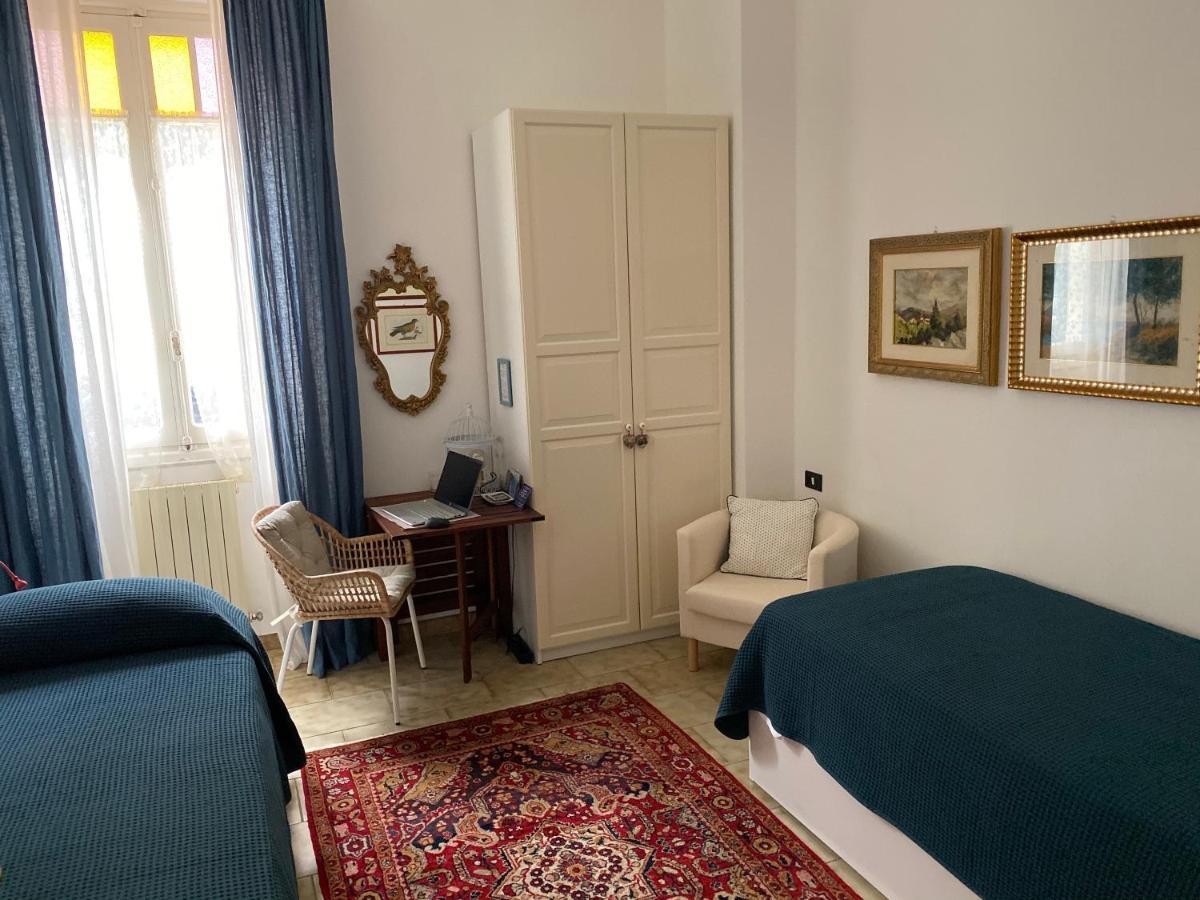 Bed and Breakfast Lungomare Portoturistico Кьявари Экстерьер фото